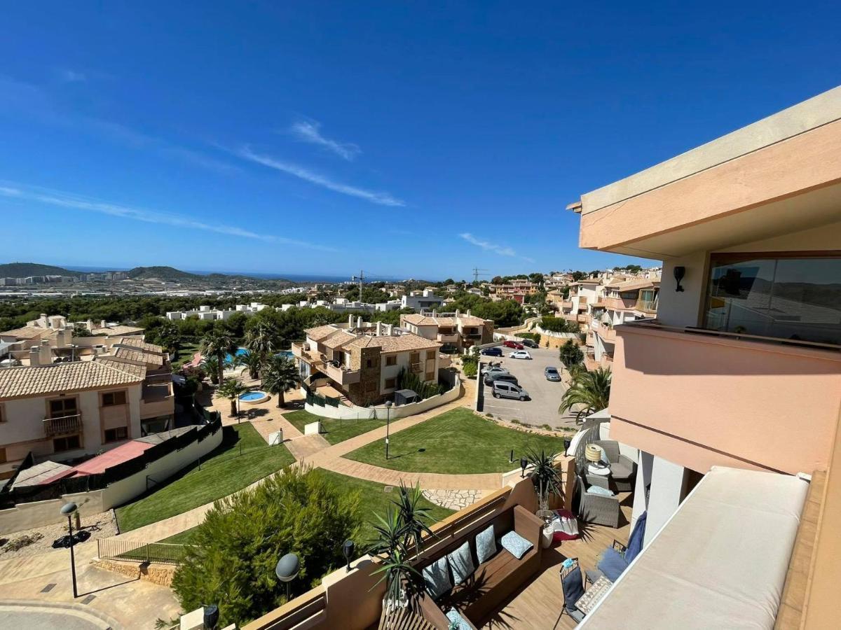 2 Bed Penthouse Apartment - Sea Views - Sleeps 4 피네스트라트 외부 사진